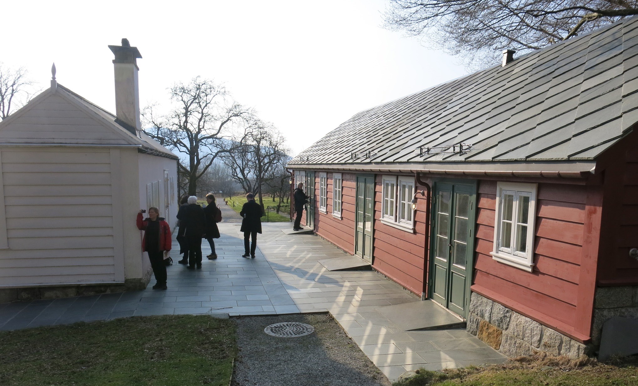 Frednings&shy;sak frem til vedtak 4