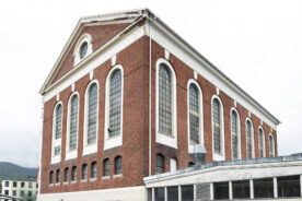 Istandsetting av puss og pølsefuger 1