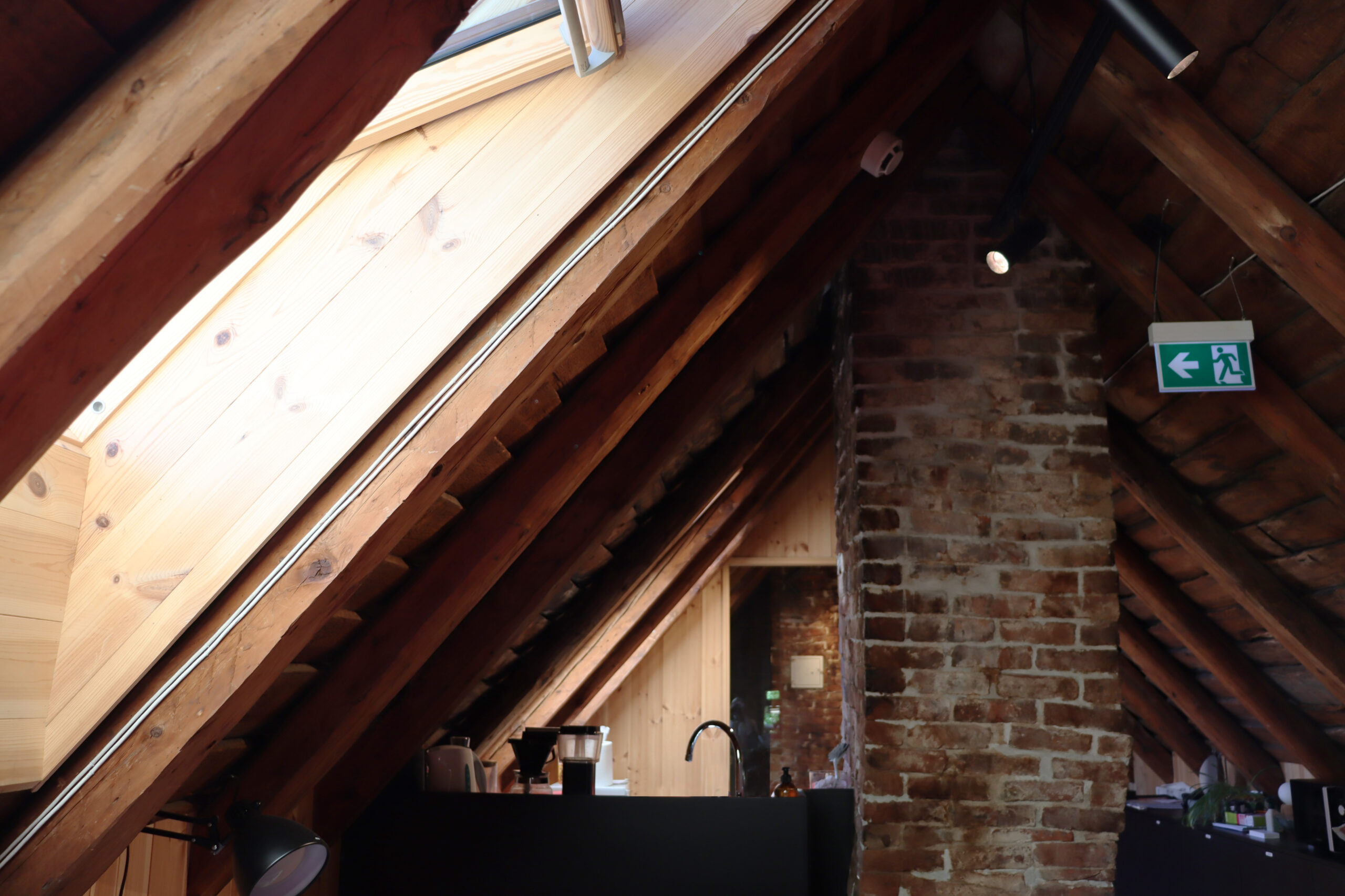 Nye arbeidslokaler i bevaringsverdig loft 1