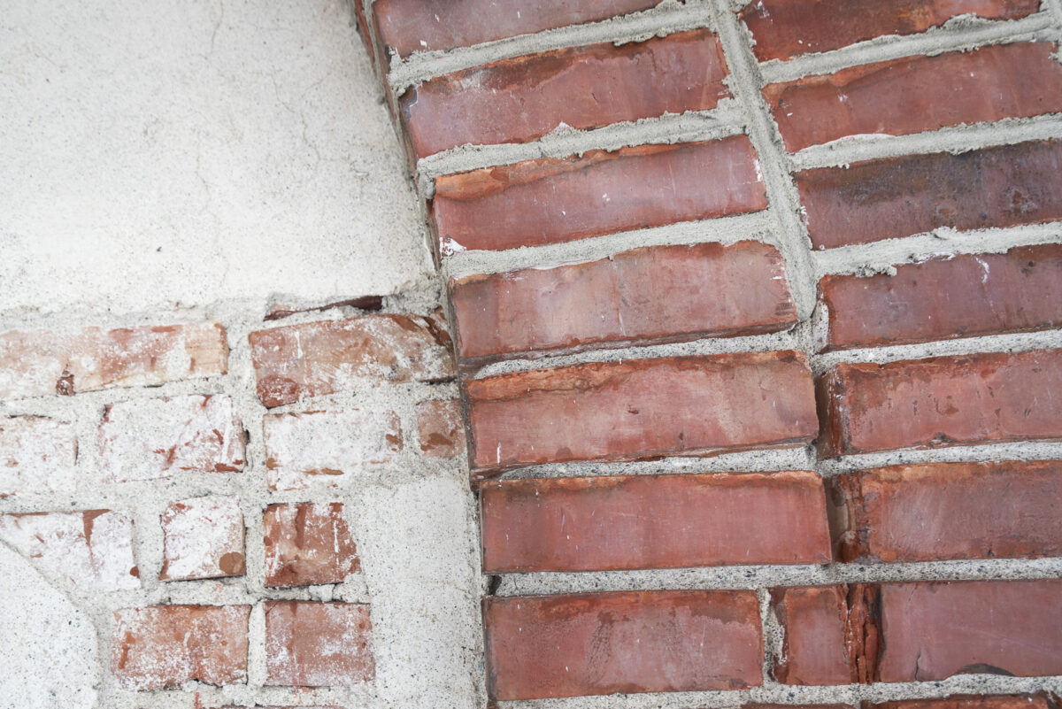 Istandsetting av puss og pølsefuger 5