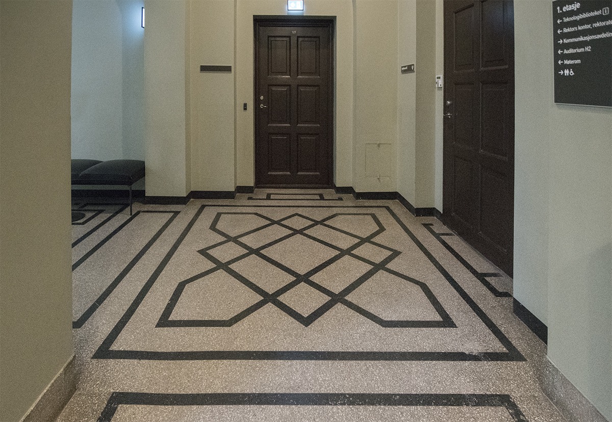 Etablering av ny terrazzo i korridor 1