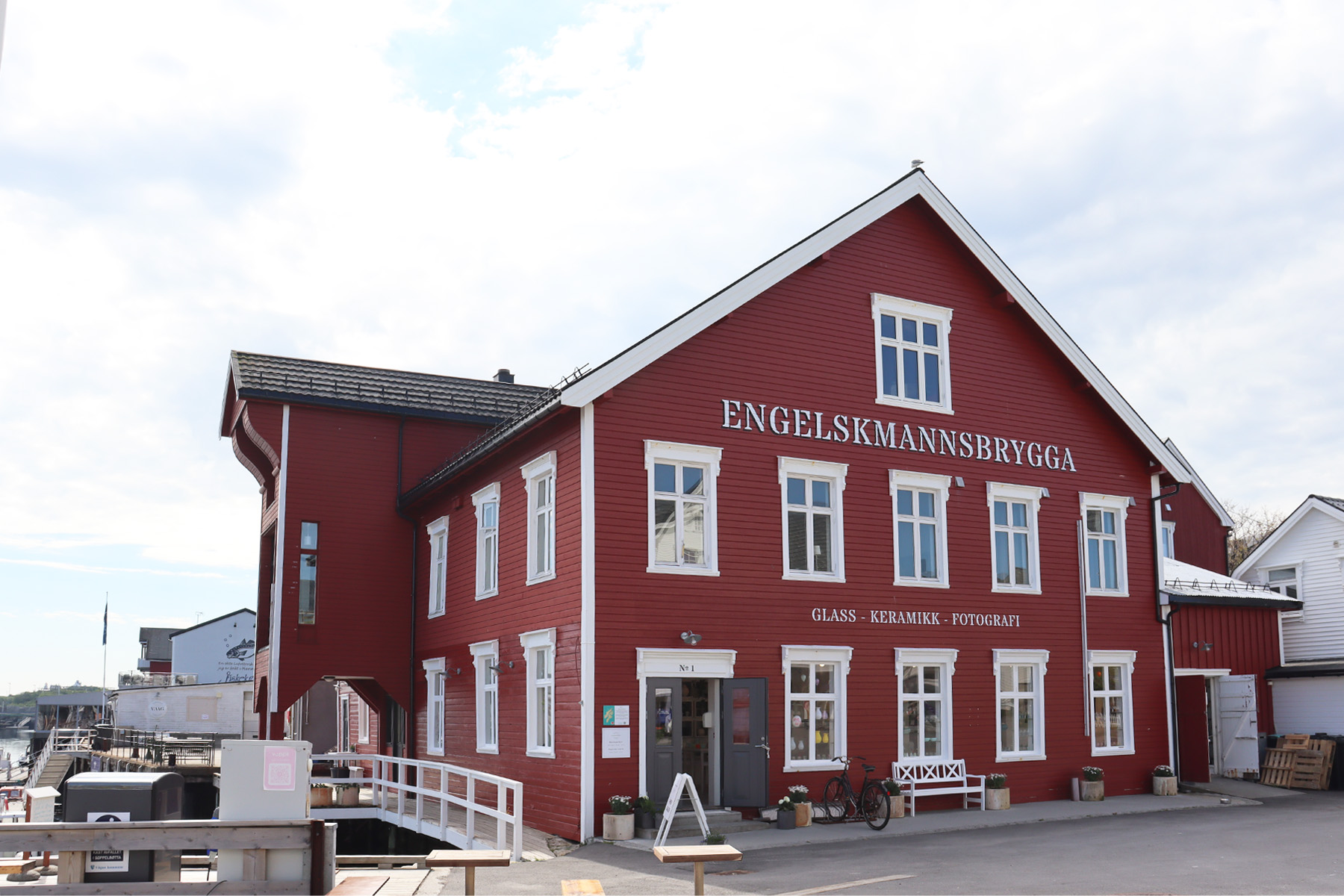 Engelskmannsbrygga, fra tran til kunsthåndverk 9