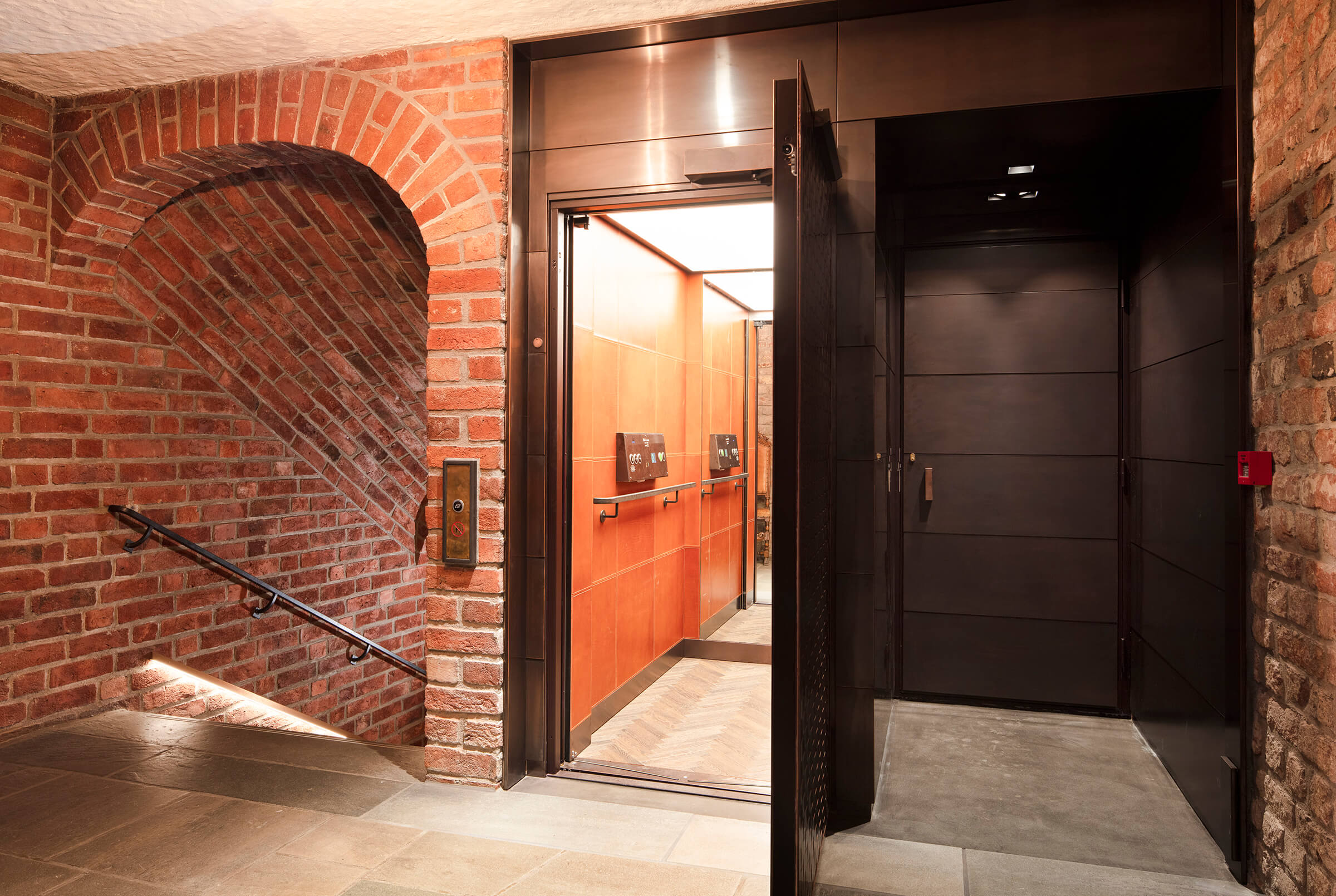 Etablering av heis på Akershus Slott 1