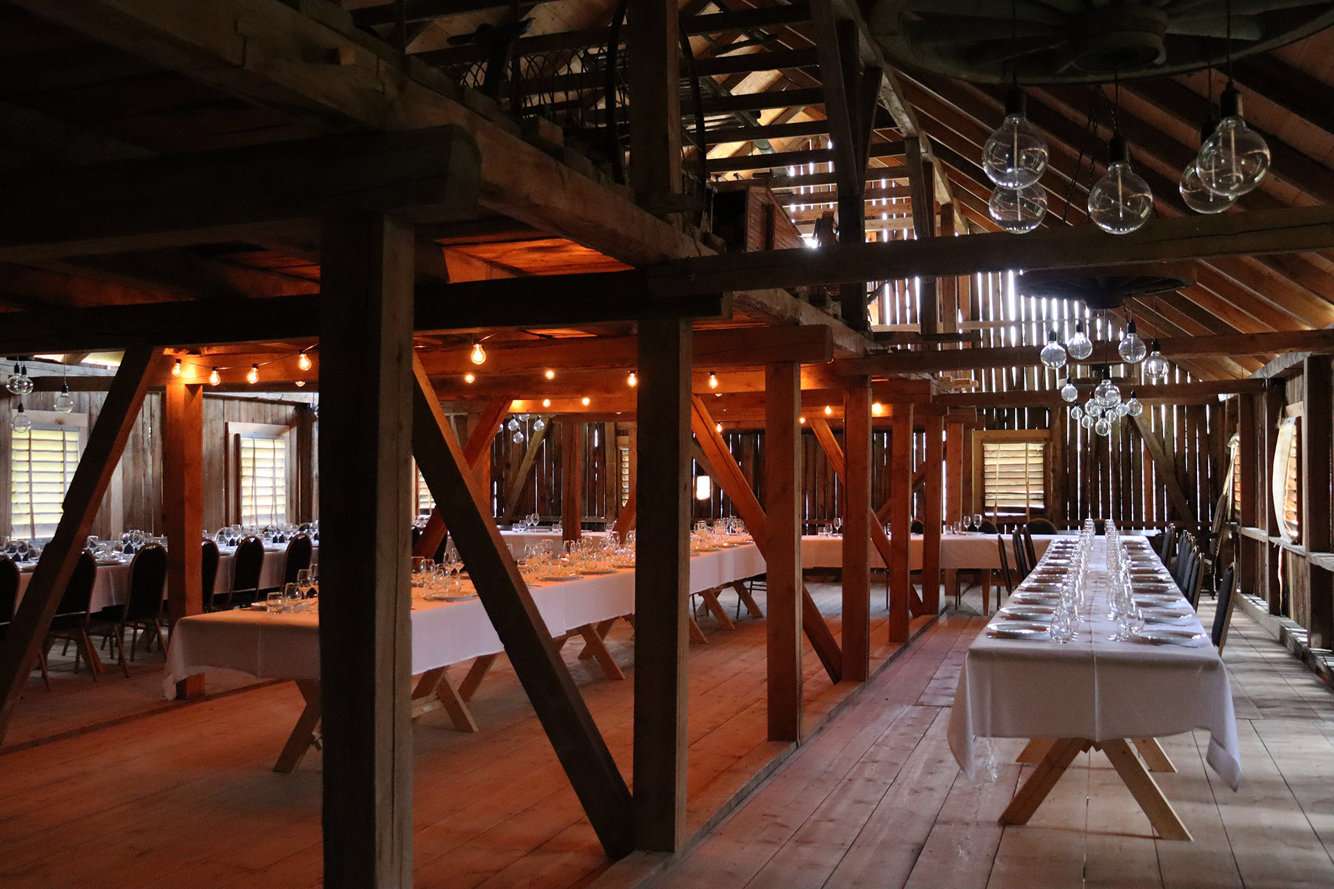 Fest på låven etter omfattande istandsetting 1