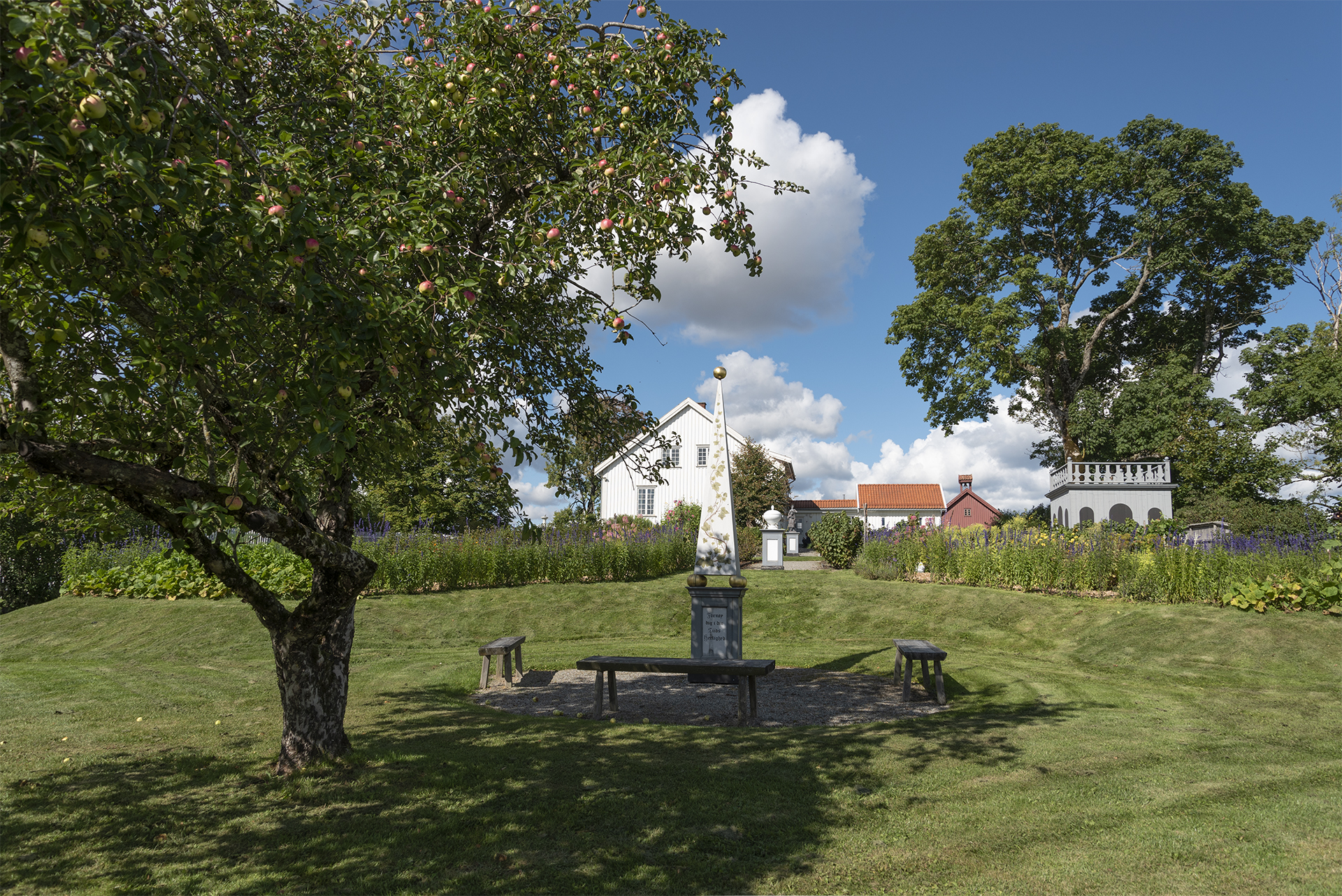 Hage til nytte og pryd 11