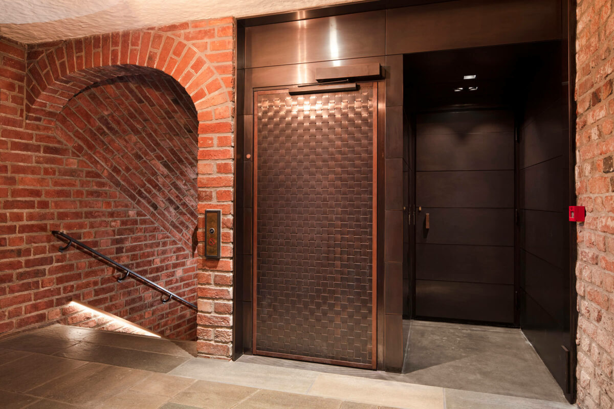 Etablering av heis på Akershus Slott 2