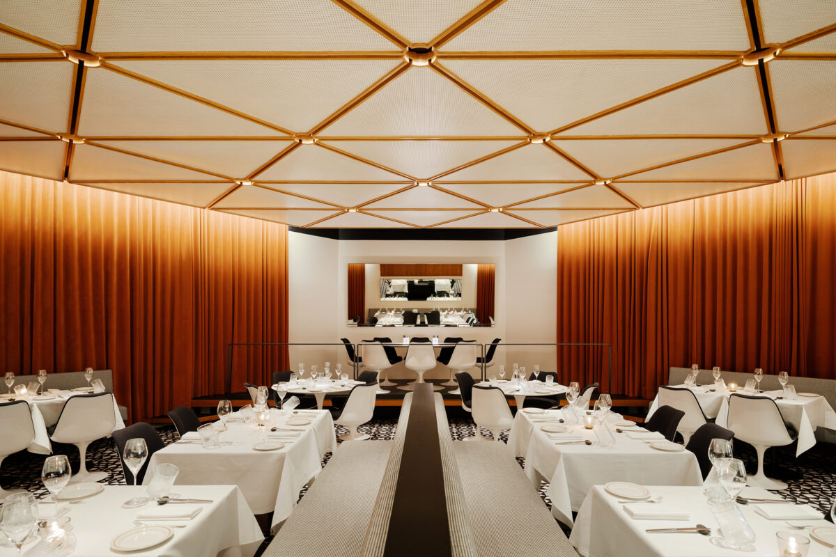 Fredet ambassade med ny og effektiv bruk 8