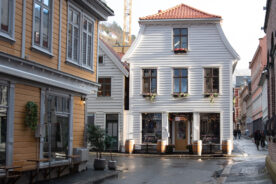 Byreparasjon etter brann 2