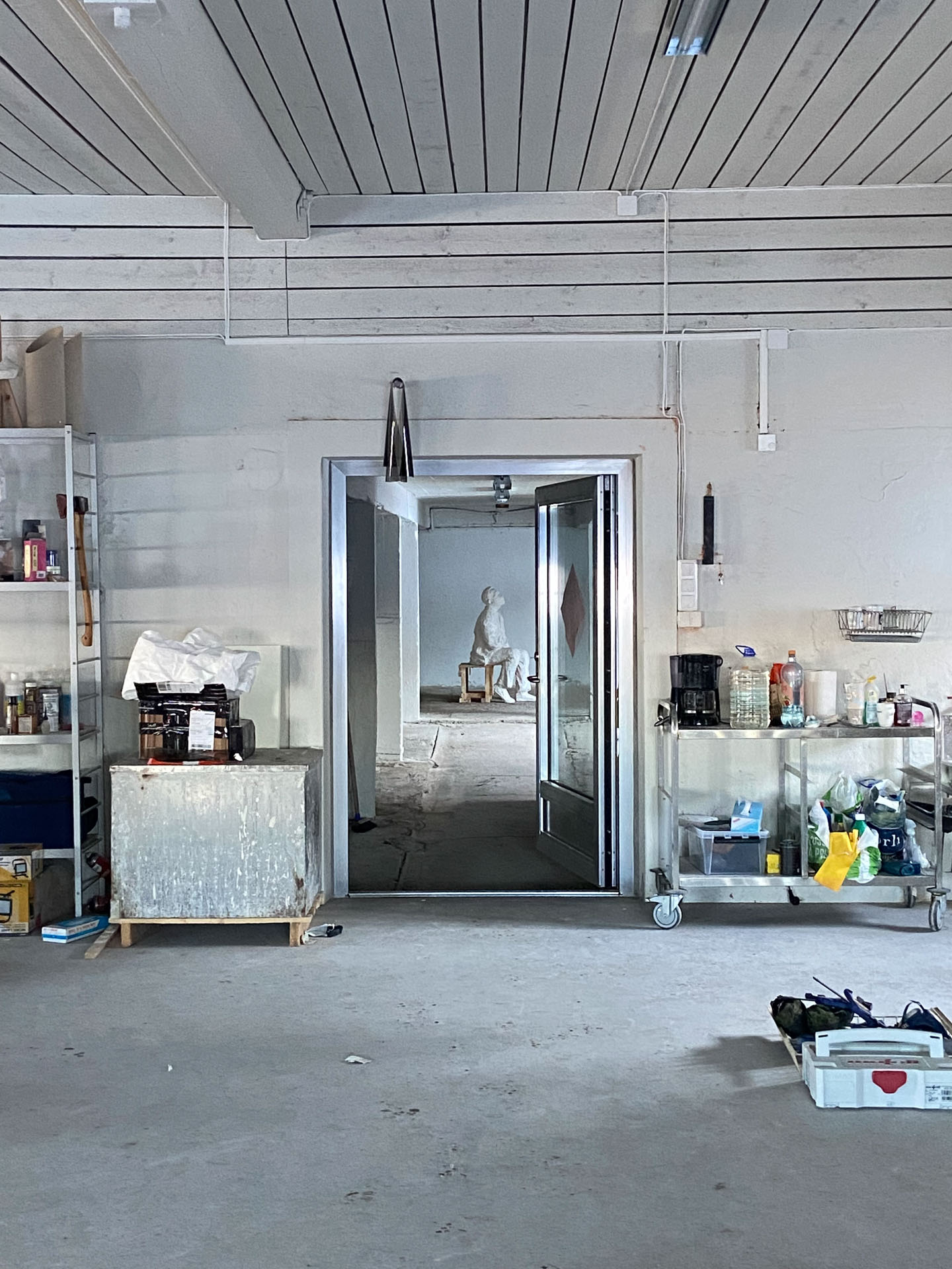 Nytt vindfang i eldre låve brukt som atelier 7