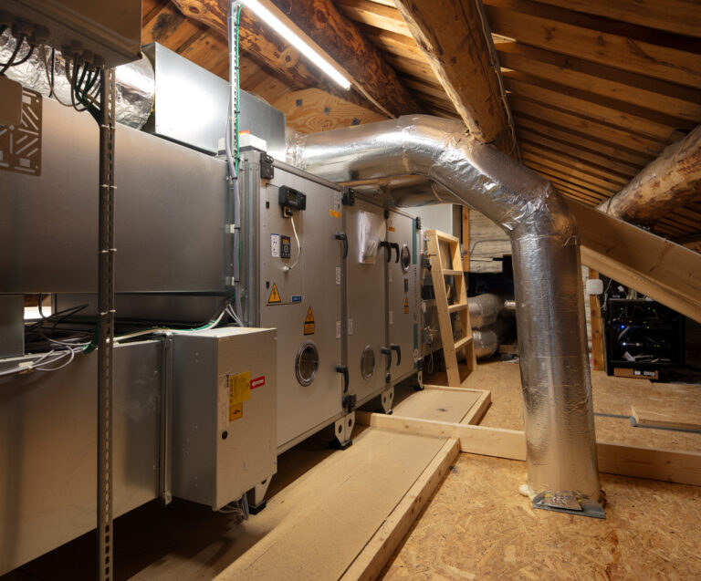 Frå Tollbod til kurs- og konferanselokalar 9