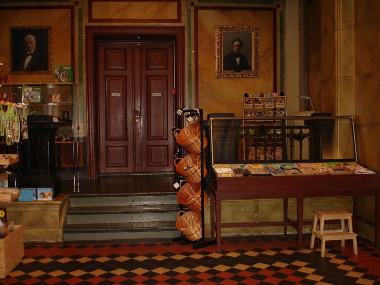 Ny heis i historisk museum 5