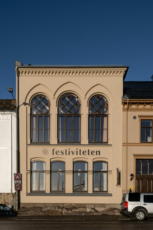 Fra rivningstruet til fugl føniks 3