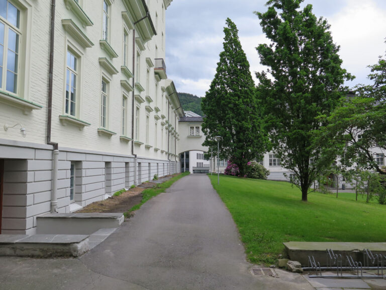 Fra lukket kjeller til åpent spisested 7