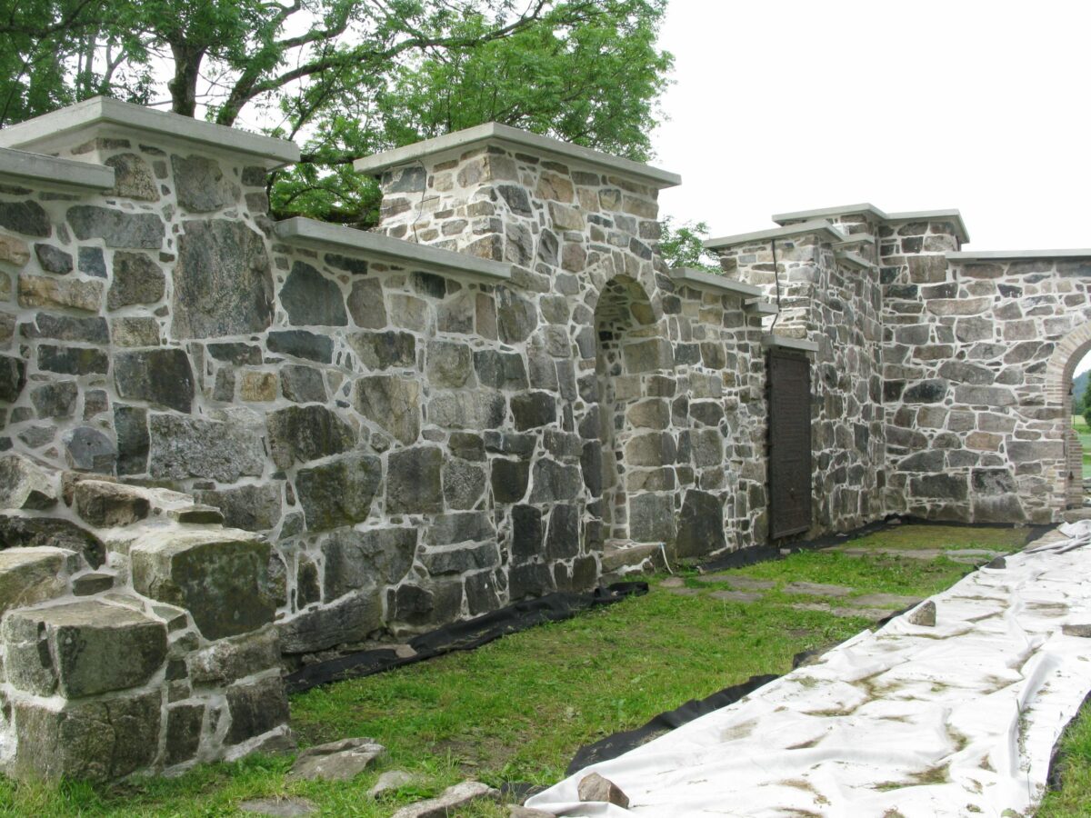 Istandsetting og klimatilpasning av kirkeruin 6