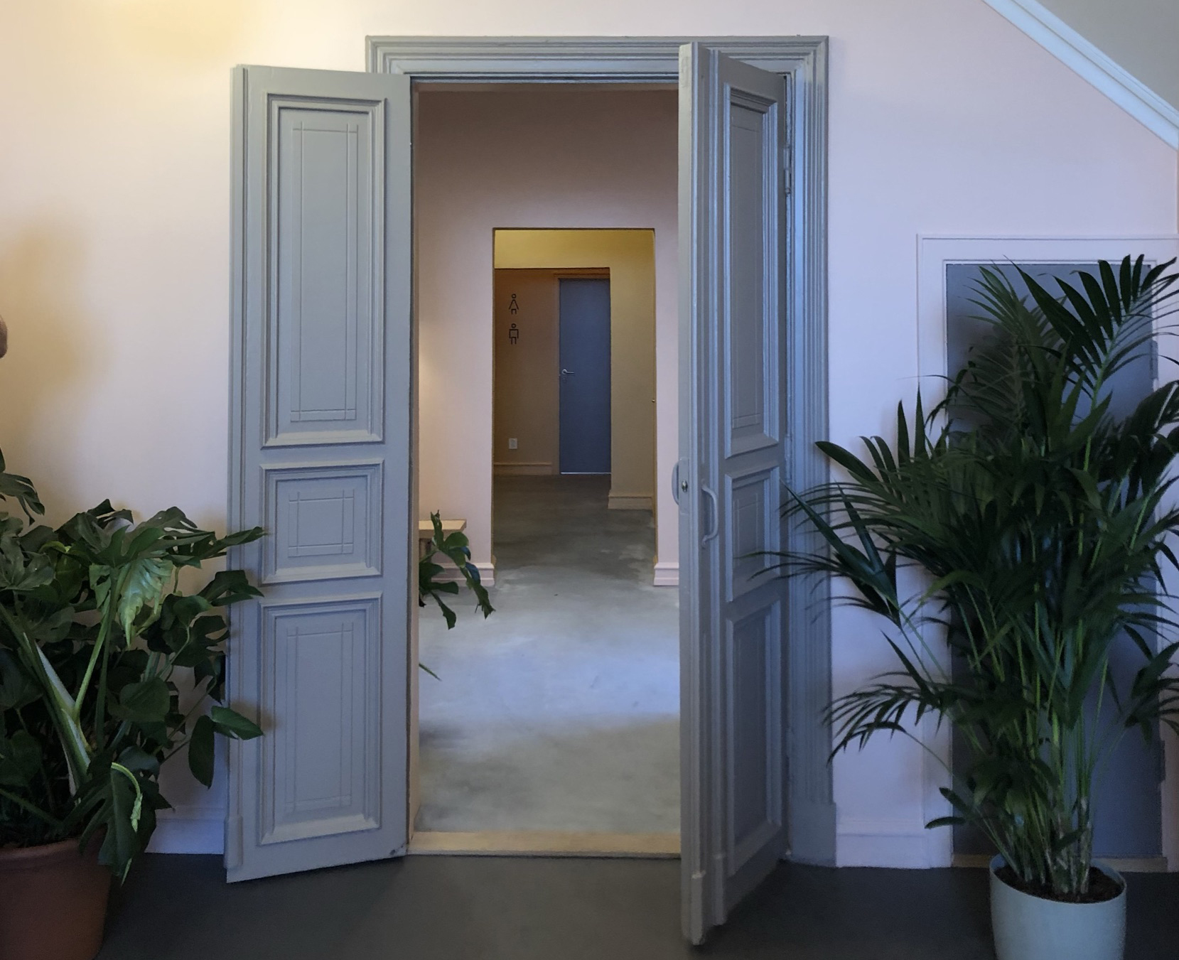 Frå mørkt loft til ljost kontor 5