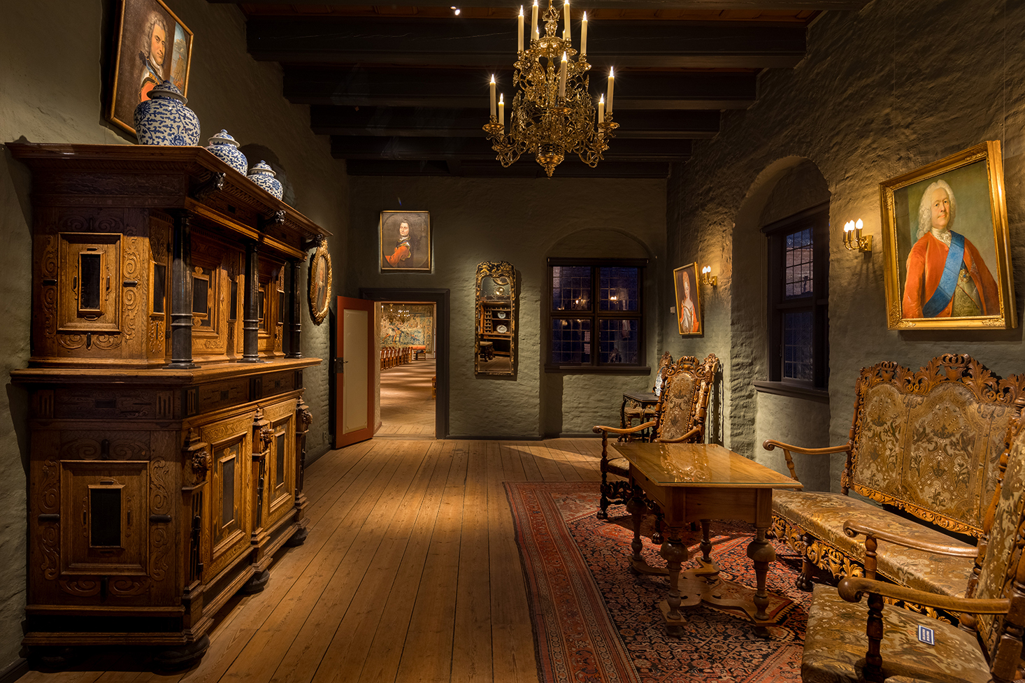 Salene i Akershus slott trer frem i nytt lys 10