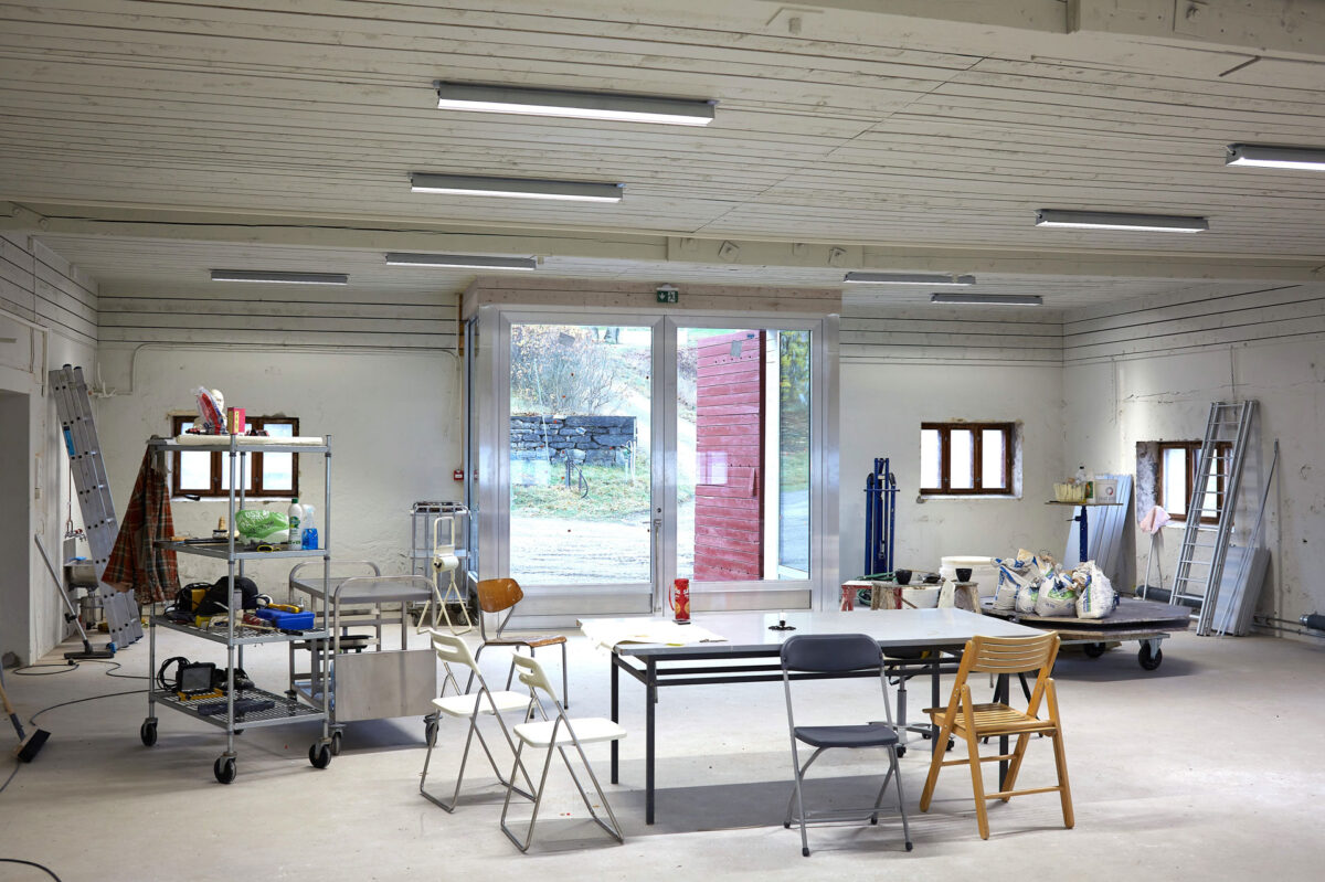 Nytt vindfang i eldre låve brukt som atelier 5