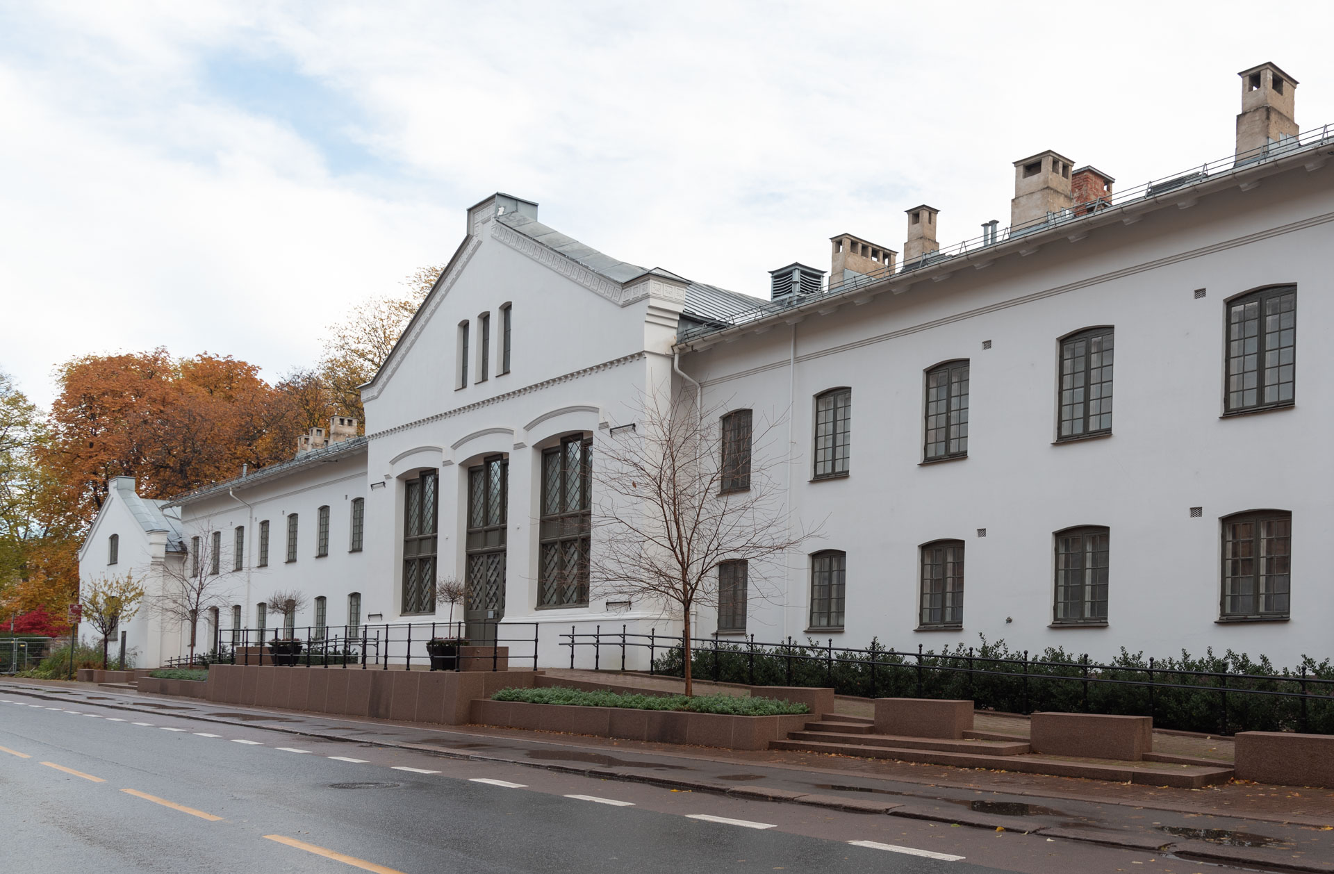 Gjenåpning av eldre inngangsparti 1