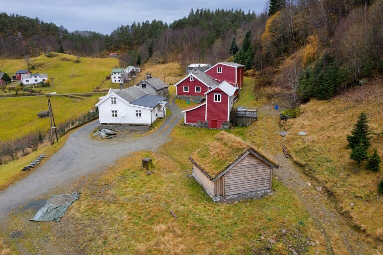 Gjenreising av lagra bygning 6