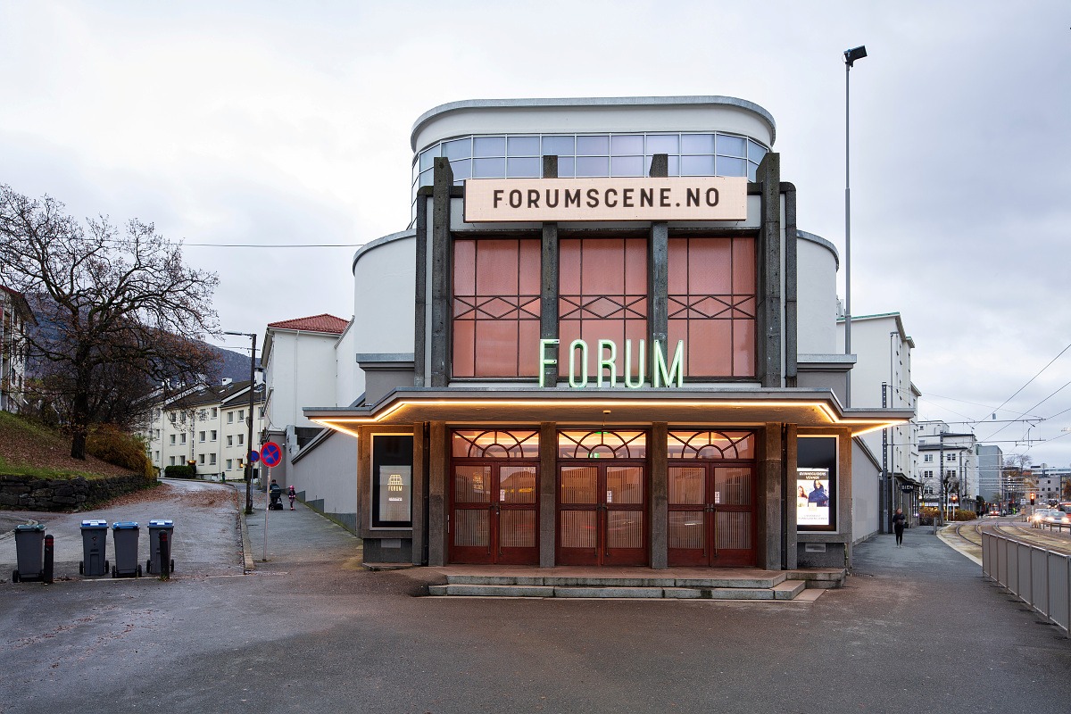 Art-deco fram i lyset 8