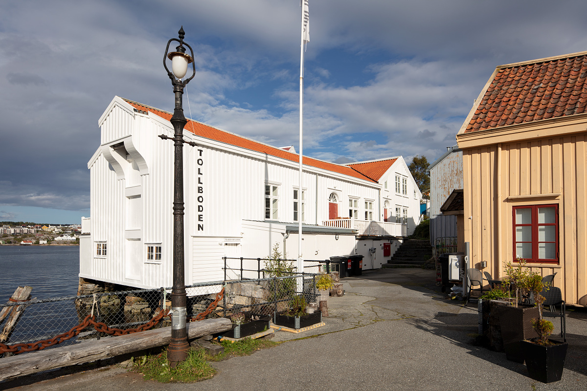 Frå Tollbod til kurs- og konferanselokalar 5