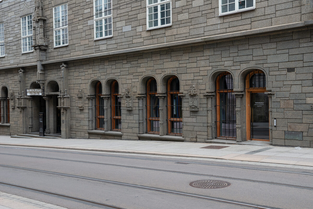 Vindu blir til dør 5