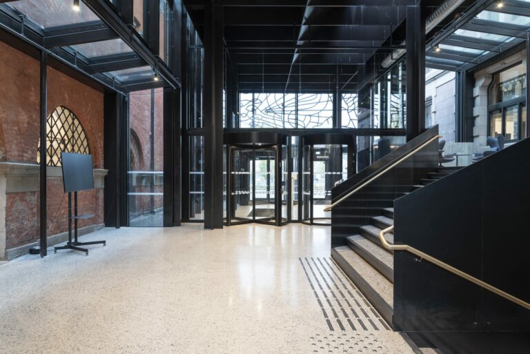 Nytt inngangsparti 5